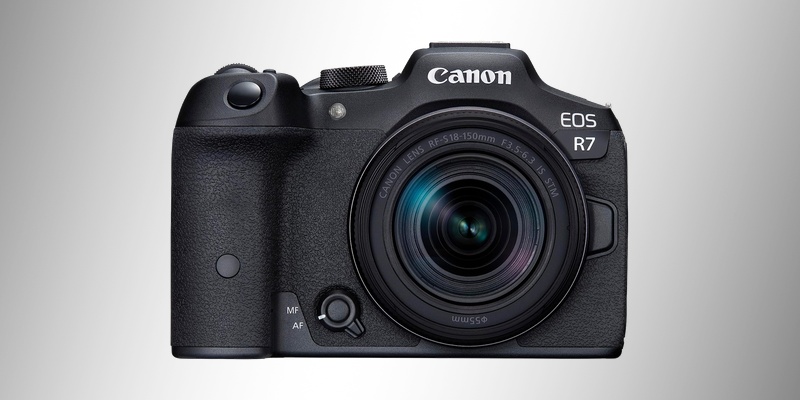 Canon EOS R7 - Velocidade de flagship em sensor cropado