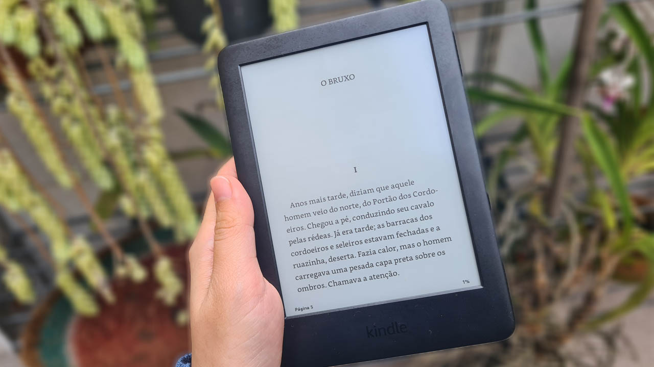 Review Kindle 10ª Geração: o modelo de entrada da Amazon que ...